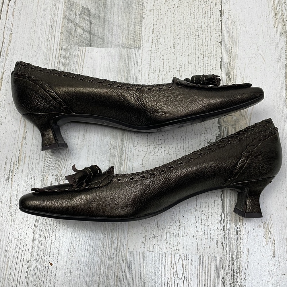 Stuart Weitzman Kitten Heel Loaders - Pewter - 8.… - image 6